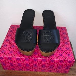 Tory Burch Platform Wooden Patty Wedges Black Sandals 8
